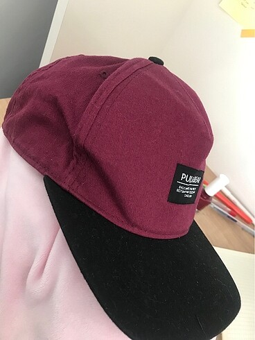 pull&bear şapka
