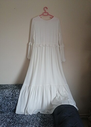 Beyaz elbise nikah elbisesi 