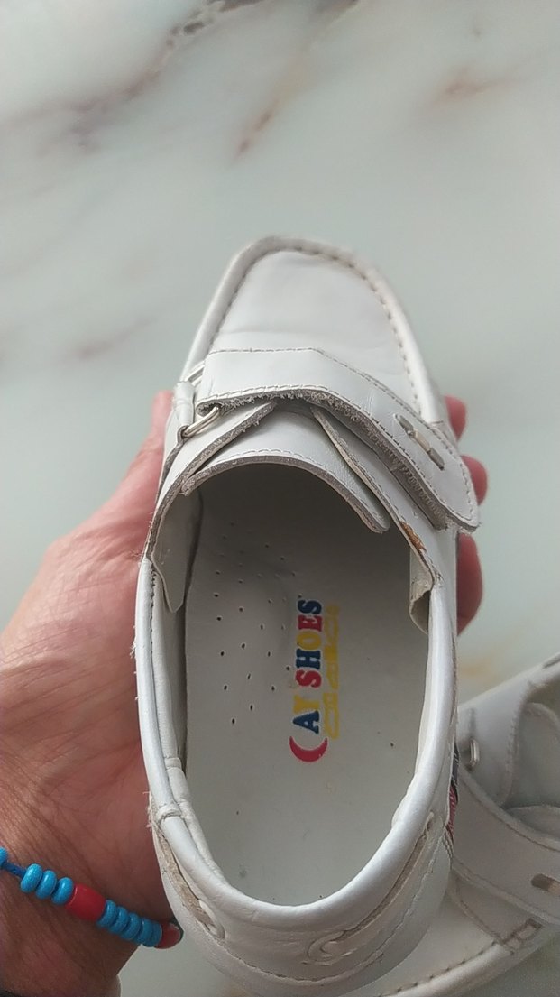 Beyaz Tokalı Erkek Çocuk Ayakkabısı - Görsel 3