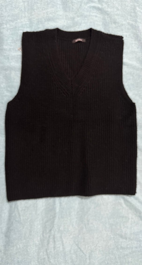 Siyah V Yaka Örgü Kadın Süveter - Görsel 2