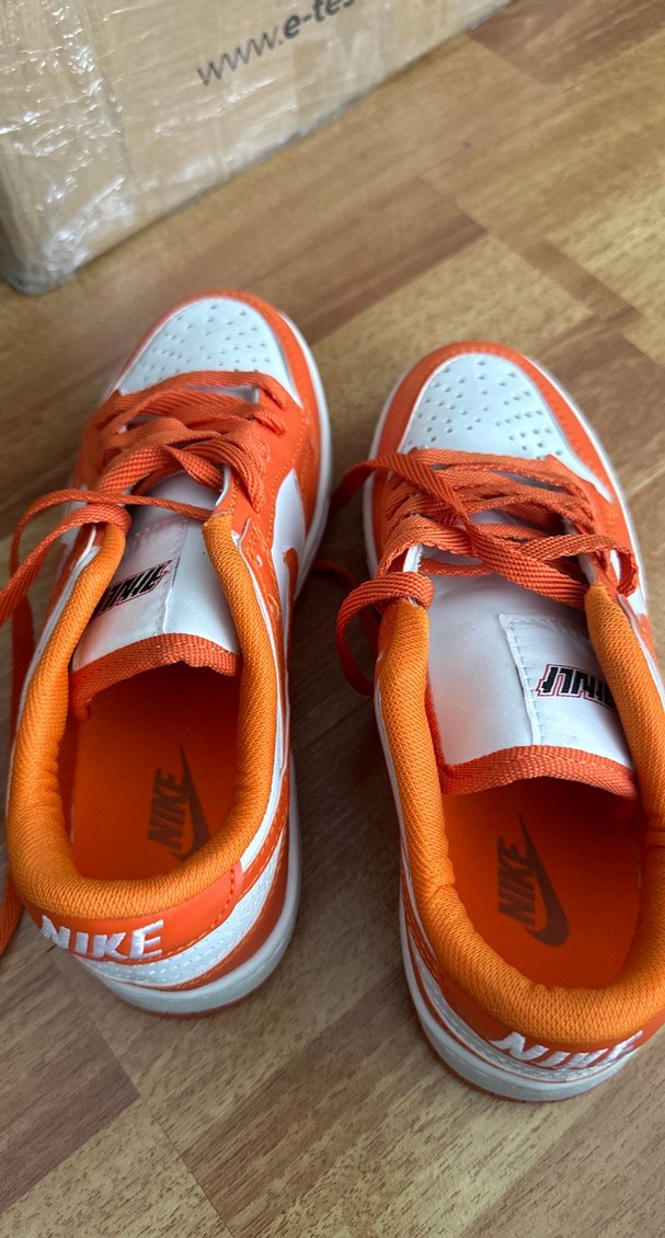 Nike Turuncu Bağcıklı Spor Ayakkabı - Görsel 2