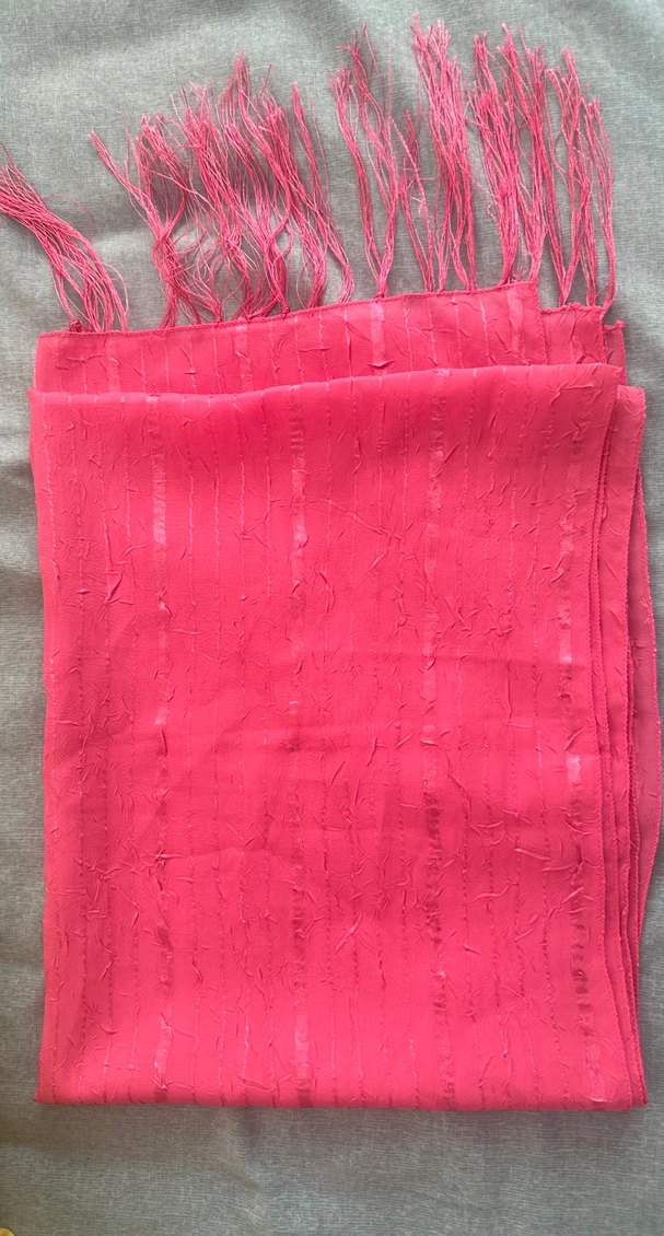 Püsküllü Parlak Pembe Kadın Şal - Görsel 2