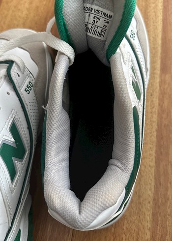 New Balance 550 Yeşil Beyaz Spor Ayakkabı - Görsel 4