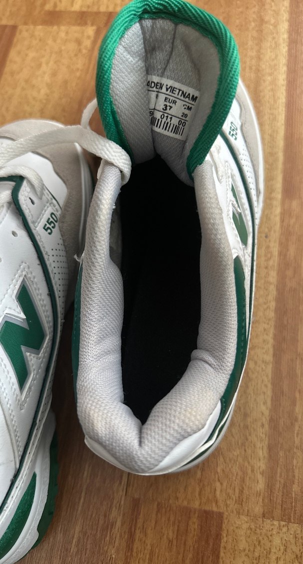 New Balance 550 Yeşil Beyaz Spor Ayakkabı - Görsel 4