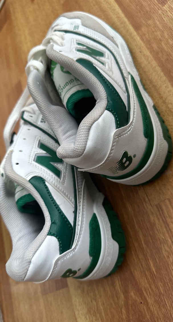 New Balance 550 Yeşil Beyaz Spor Ayakkabı - Görsel 3