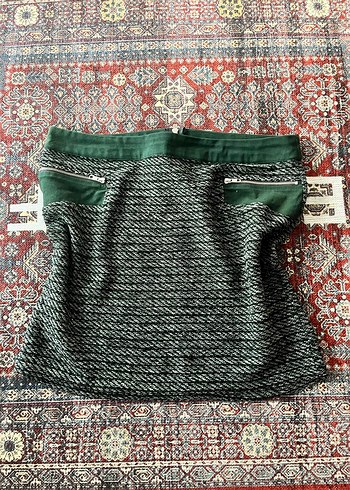 Nakışlı Yeşil Mini Etek