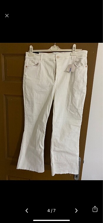 46 Beden beyaz Renk LCW pantolon