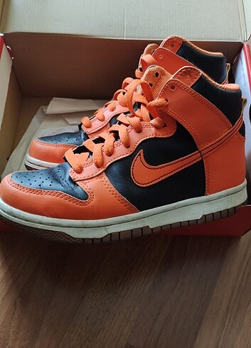 36,5 Beden nike spor ayakkabı boğazlı
