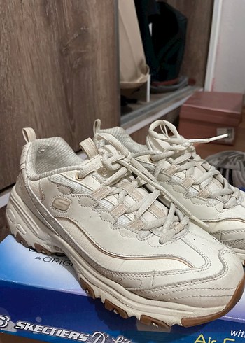 Skechers Bağcıklı Kadın Spor Ayakkabı