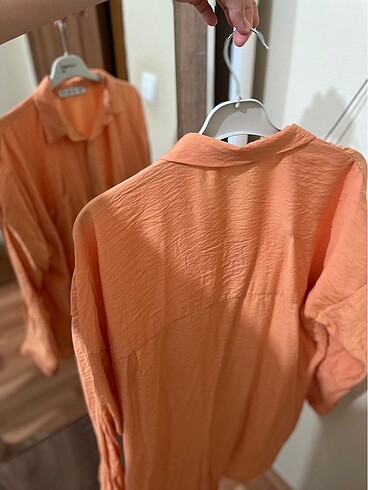 l Beden turuncu Renk Gömlek