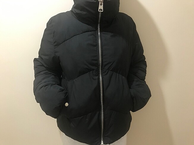 Siyah Şişme Mont