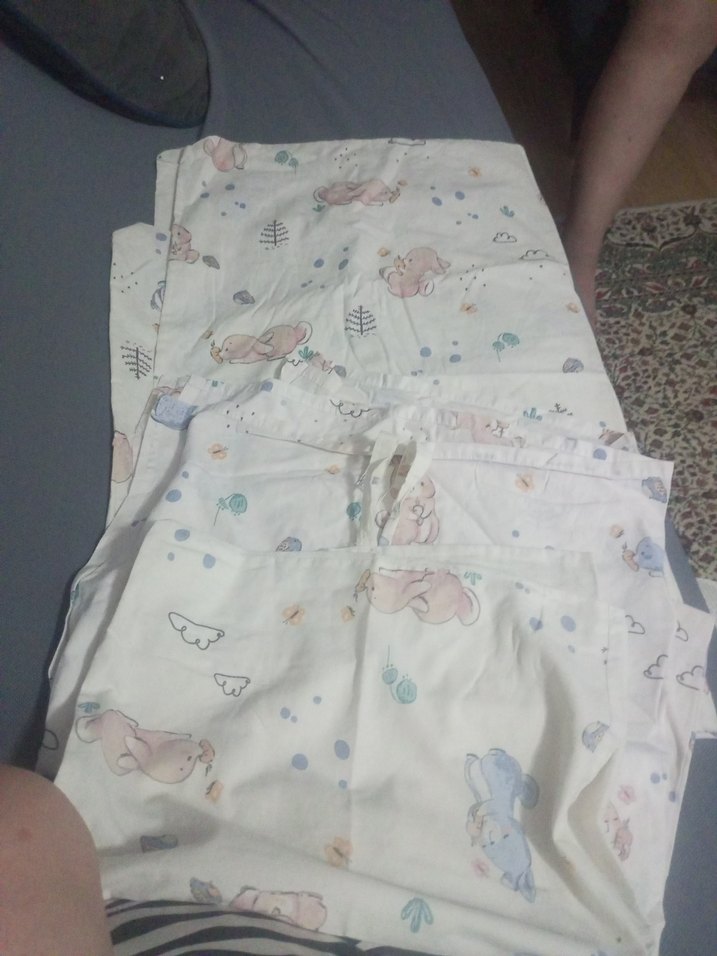 Beyaz Pastel Desenli bebek Nevresim Takımı - Görsel 3