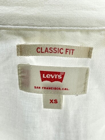 xs Beden beyaz Renk Levis Gömlek %70 İndirimli.
