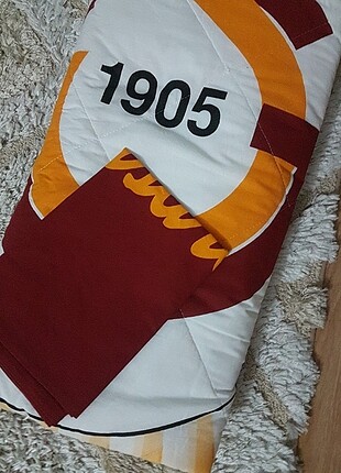 Tek kişilik galatasaray mevresim