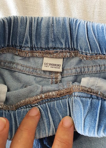 6 Yaş Beden Erkek Çocuk Bol Kesim Denim Şort
