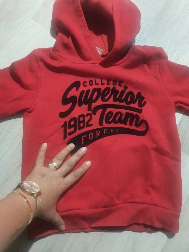 Kırmızı Kapüşonlu Erkek Çocuk Sweatshirt - Görsel 3