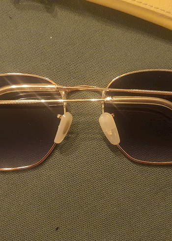 Parlak Altın Renk Retro Kadın Güneş Gözlüğü - Görsel 5