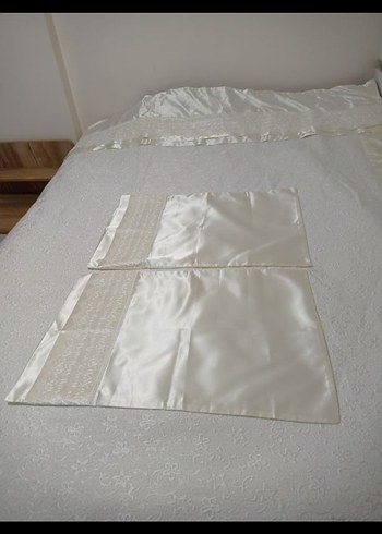 Çift kişilik yatak örtüsü+ 2 adet yastık kılıfı - Görsel 2