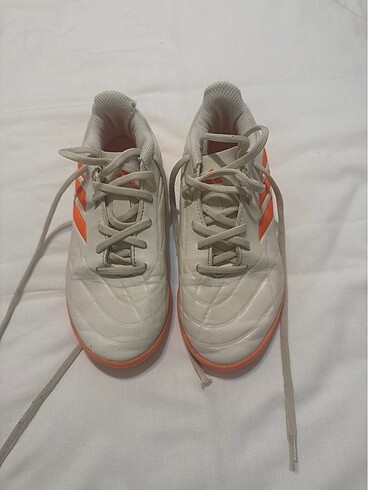 Adidas krampon halısaha
