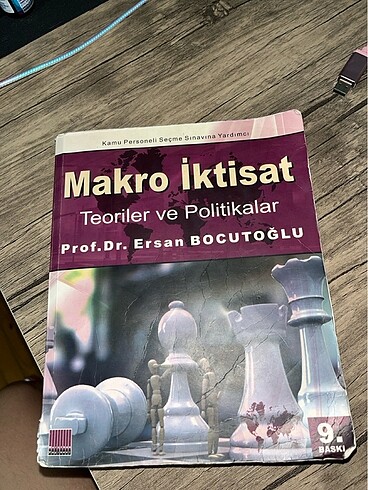 Teoriler ve politikalar kitabı