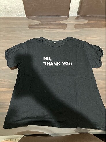 Yazılı tshirt