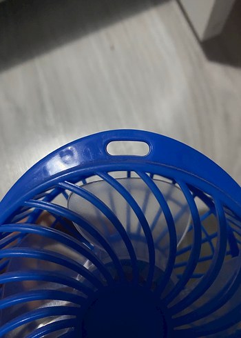 Mavi Taşınabilir Mini Vantilatör - Görsel 3