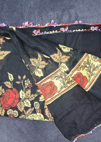 Çiçek Desenli Çok Renkli Bohem Kadın Fuları - Görsel 3