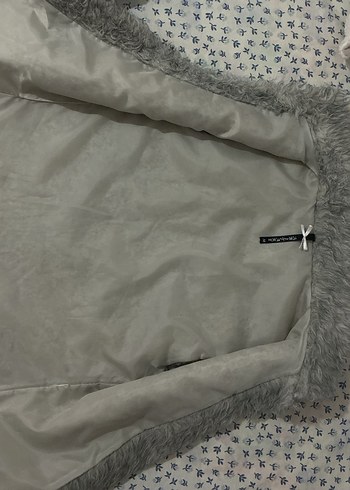 Gri Peluş Yelek - Görsel 2