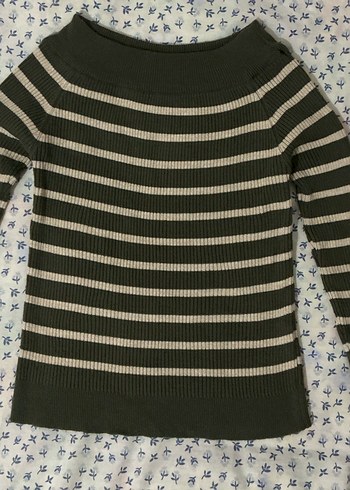 Çizgili Kayık yaka bluz - Görsel 2