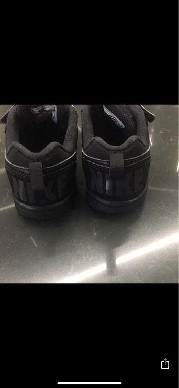 28 Beden siyah Renk Nike ayakkabı