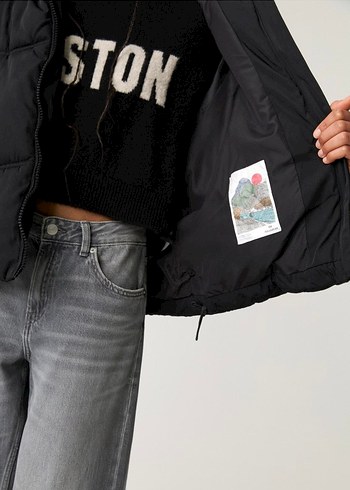 Pull and Bear Siyah Kadın Kışlık Ceket