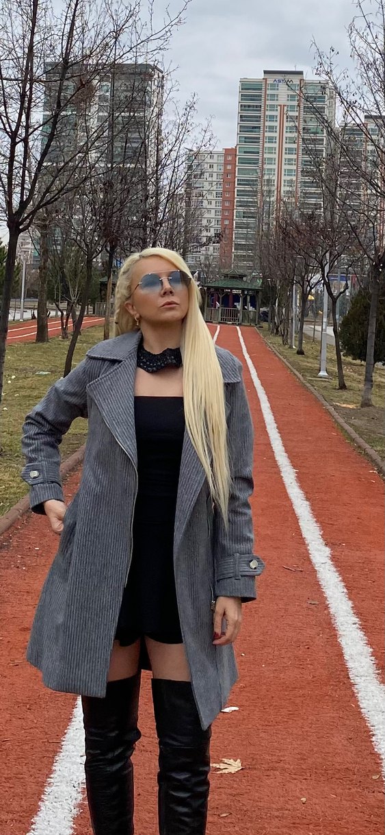 Gri Palto - Görsel 2