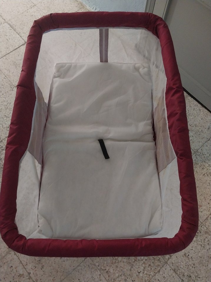 bordo ve beyaz Bebek Beşiği anne yanı - Görsel 2