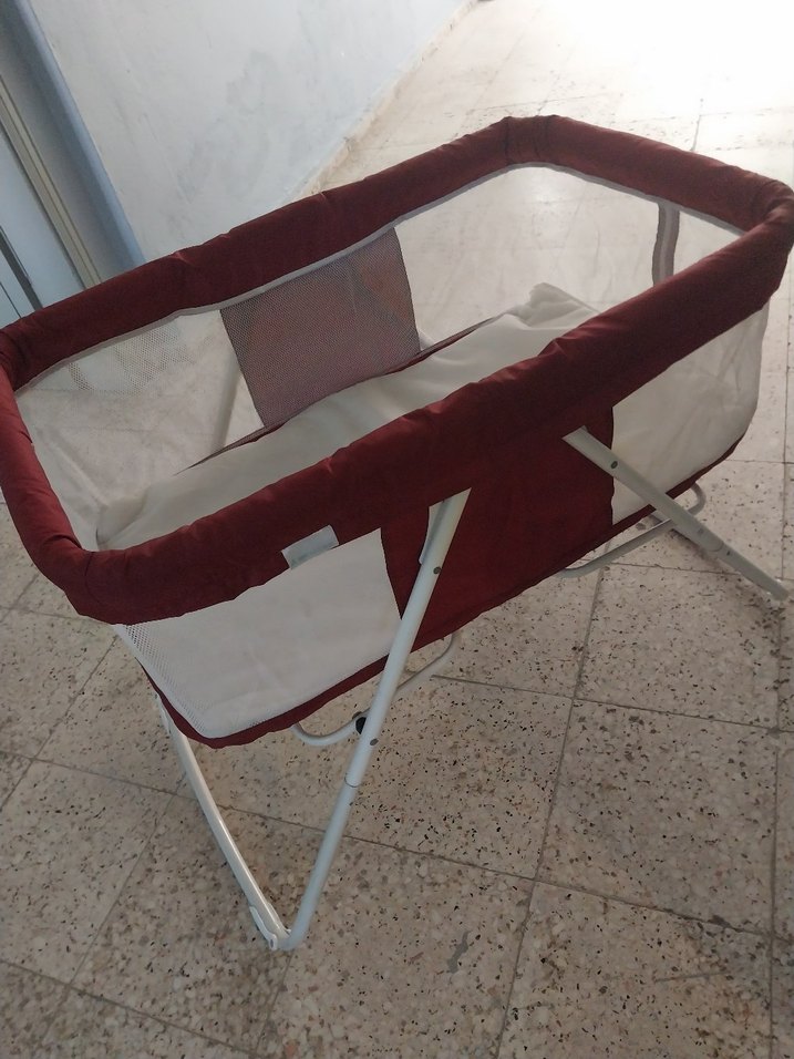 bordo ve beyaz Bebek Beşiği anne yanı - Görsel 4