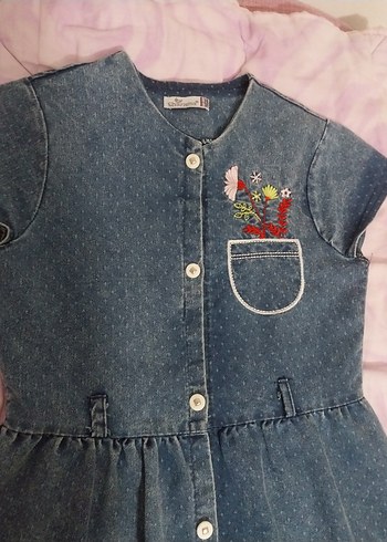 Nakışlı Kısa Kollu Kot Elbise - Görsel 2