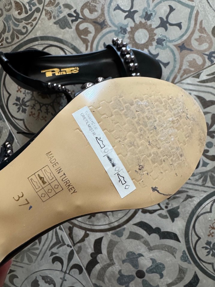 Siyah Topuklu Kadın Ayakkabı - Görsel 2