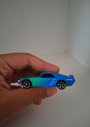 hotwheels ford mustang - Görsel 2