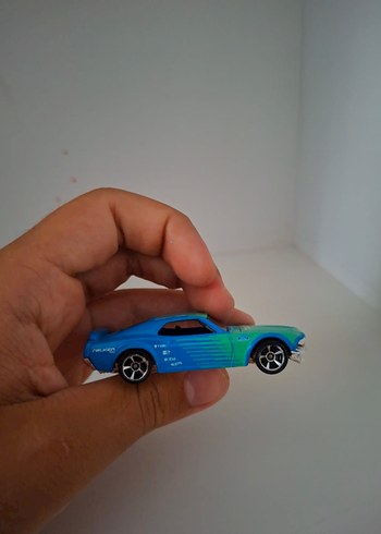 hotwheels ford mustang - Görsel 3