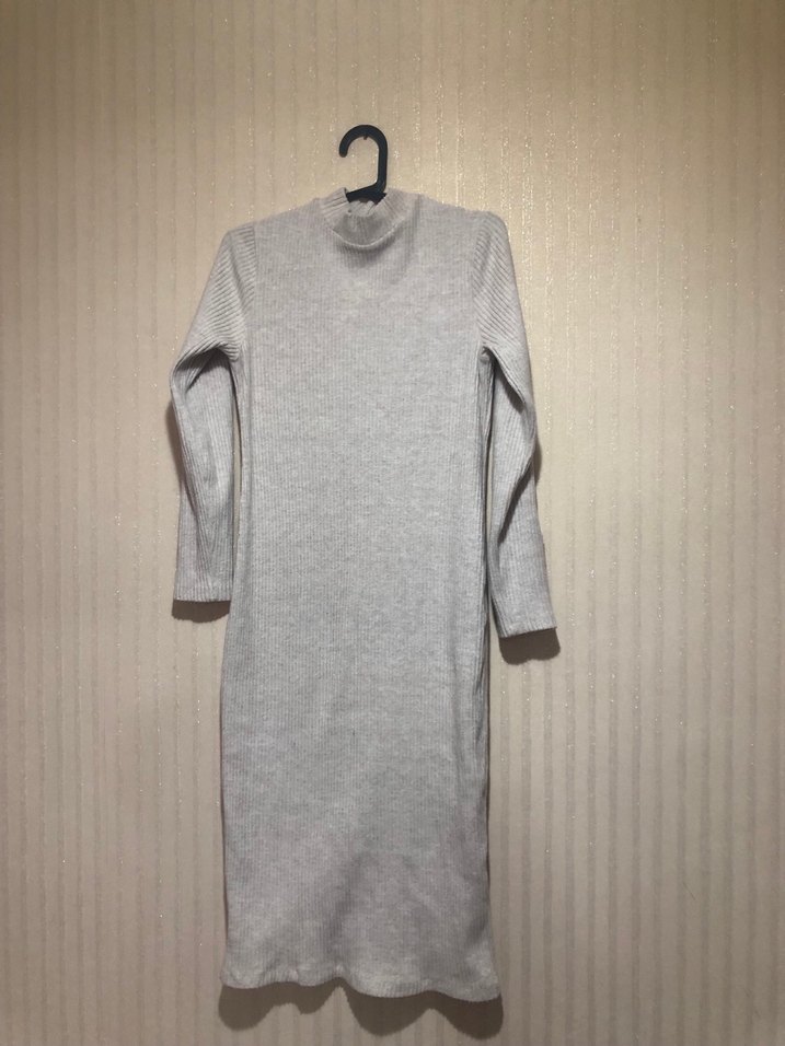 Gri Uzun Triko Elbise Yüksek Yaka - Görsel 4