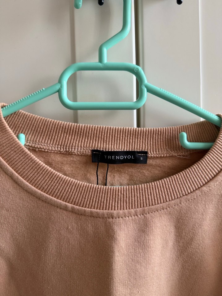 Bej Mini Rahat Kesim Kadın Eşofman - Görsel 3