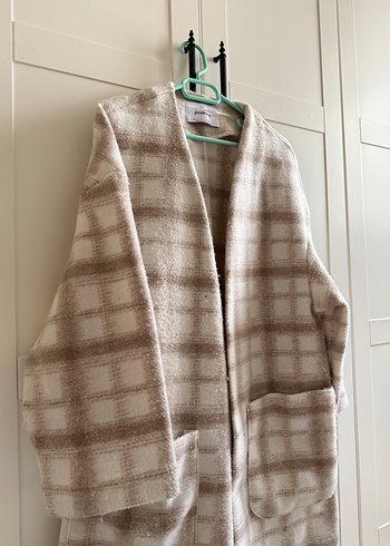 Bej Ekoseli Uzun Örgü Kadın Kaban - Görsel 3