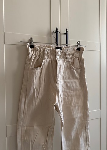 Düğmeli Beyaz Keten Midi Kadın Pantolon - Görsel 3
