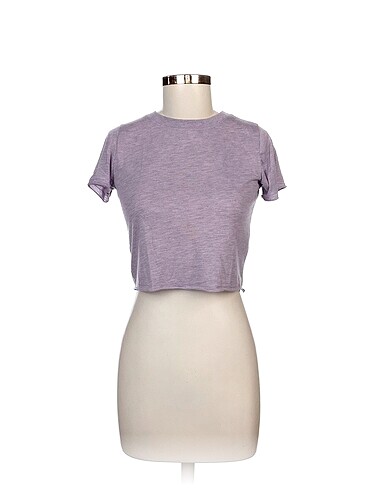 Koton T-shirt %70 İndirimli.