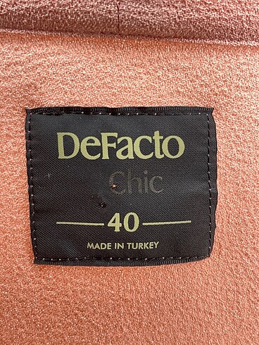 40 Beden çeşitli Renk Defacto Hırka %70 İndirimli.