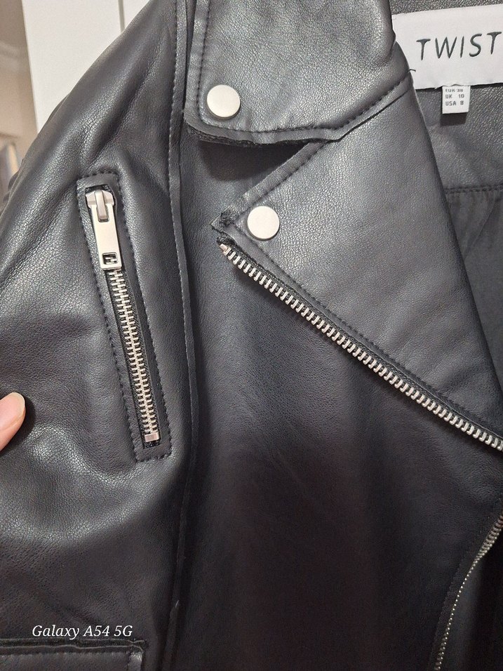 Siyah Deri Ceket - Görsel 3