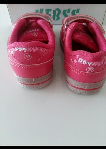 Kız Çocuk Pembe Spor Ayakkabı 22/23 Numara - Görsel 2