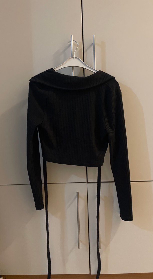 Siyah Kemerli Uzun Kollu Kadın Bluz - Görsel 2