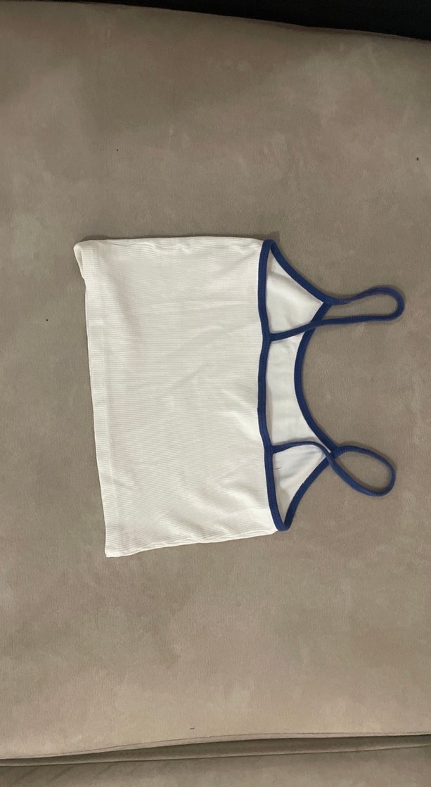 Mavi Kenarlı Beyaz İnce crop atlet - Görsel 2