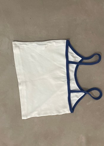 Beyaz Baskılı lacivert detayli crop - Görsel 2