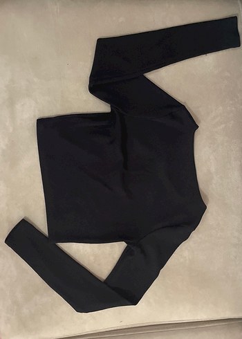 Siyah Uzun Kollu Crop Top - Görsel 2